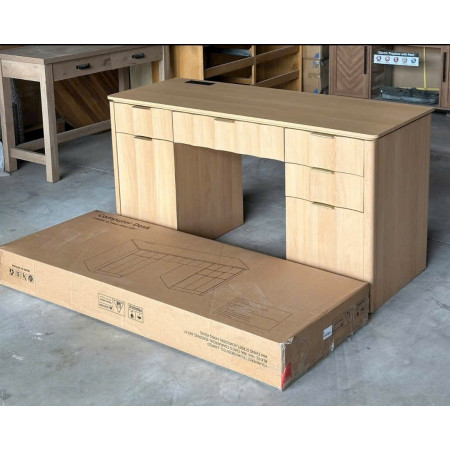 BHF- 02 : Bàn học, Làm Việc Tích Hợp Cổng Sạc USB 